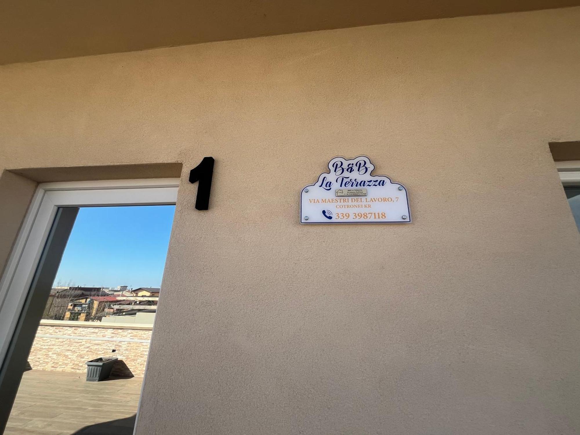 B&B La Terrazza Polifrone Cotronei Buitenkant foto